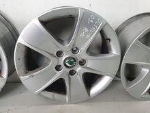 Laden Sie das Bild in den Galerie-Viewer, 4x Alufelge 16 Zoll 3.5&quot; 5x112 656675670 Skoda Octavia Ii Rim Wheel