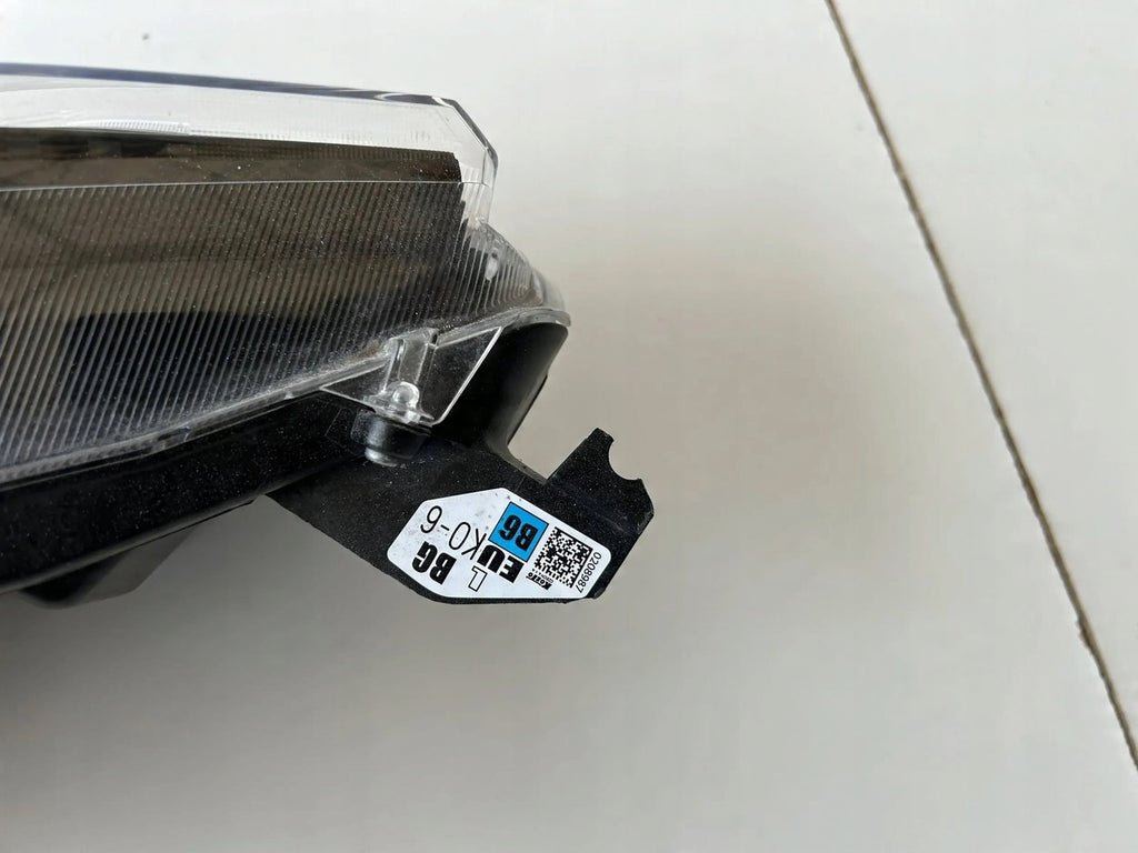 Frontscheinwerfer Toyota Yaris Links Scheinwerfer Headlight