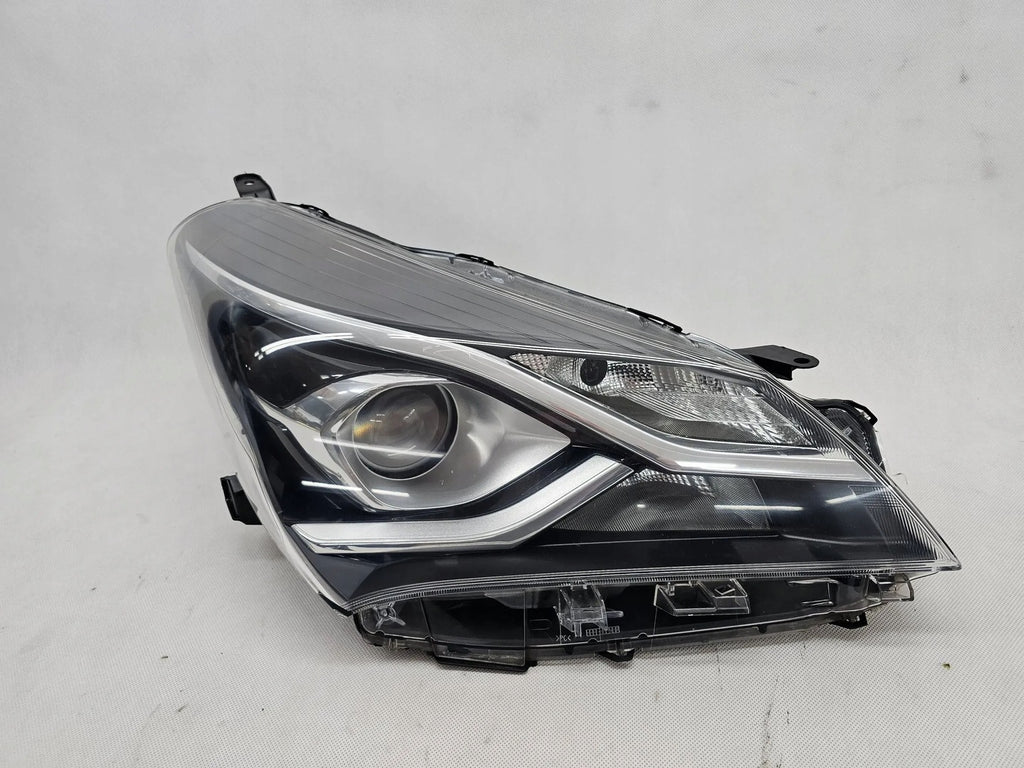 Frontscheinwerfer Toyota Yaris SPP8954 Rechts Scheinwerfer Headlight