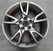 Load image into Gallery viewer, 1x Alufelge 17 Zoll 6.5&quot; 5x112 8U0071497 Audi Q3 Rim Wheel