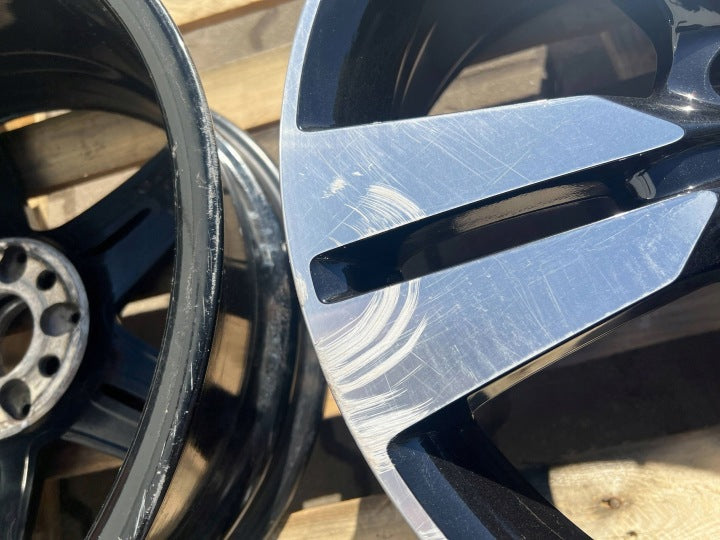 1x Alufelge 18 Zoll A2464010402 Mercedes-Benz W246 W242 Rim Wheel FEL2447934606km