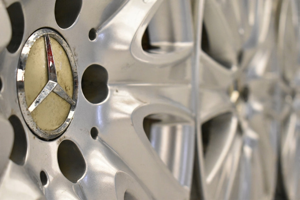 4x Alufelge 18 Zoll 8.0" 5x112 41ET Glanz Silber A2224010902 Mercedes-Benz