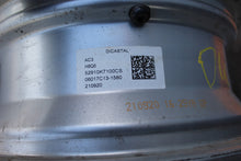 Load image into Gallery viewer, 1x Alufelge 15 Zoll 6.0" 4x100 48ET Glanz Silber 52910-K7100 Hyundai I10 I20 FEL7592334725ir