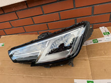 Laden Sie das Bild in den Galerie-Viewer, Frontscheinwerfer Audi A4 8W0941005 LED Links Scheinwerfer Headlight