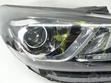 Laden Sie das Bild in den Galerie-Viewer, Frontscheinwerfer Hyundai I30 III G492164020 LED Rechts Scheinwerfer Headlight