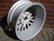 Load image into Gallery viewer, 1x Alufelge 17 Zoll 7.0&quot; 5x112 33ET 1K8601025L VW Scirocco Passat Golf Rim Wheel