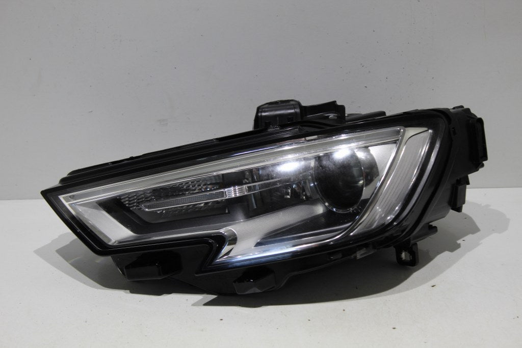 Frontscheinwerfer Audi A3 8V0941005E Xenon Links Scheinwerfer Headlight