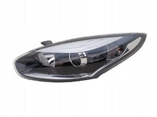 Laden Sie das Bild in den Galerie-Viewer, Frontscheinwerfer Renault Megane III 260605817R Links Scheinwerfer Headlight SCH9808867416yl