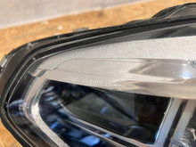 Load image into Gallery viewer, Frontscheinwerfer BMW X3 G01 X4 G02 7466120-05 LED Rechts Scheinwerfer Headlight SCH7388155712yn