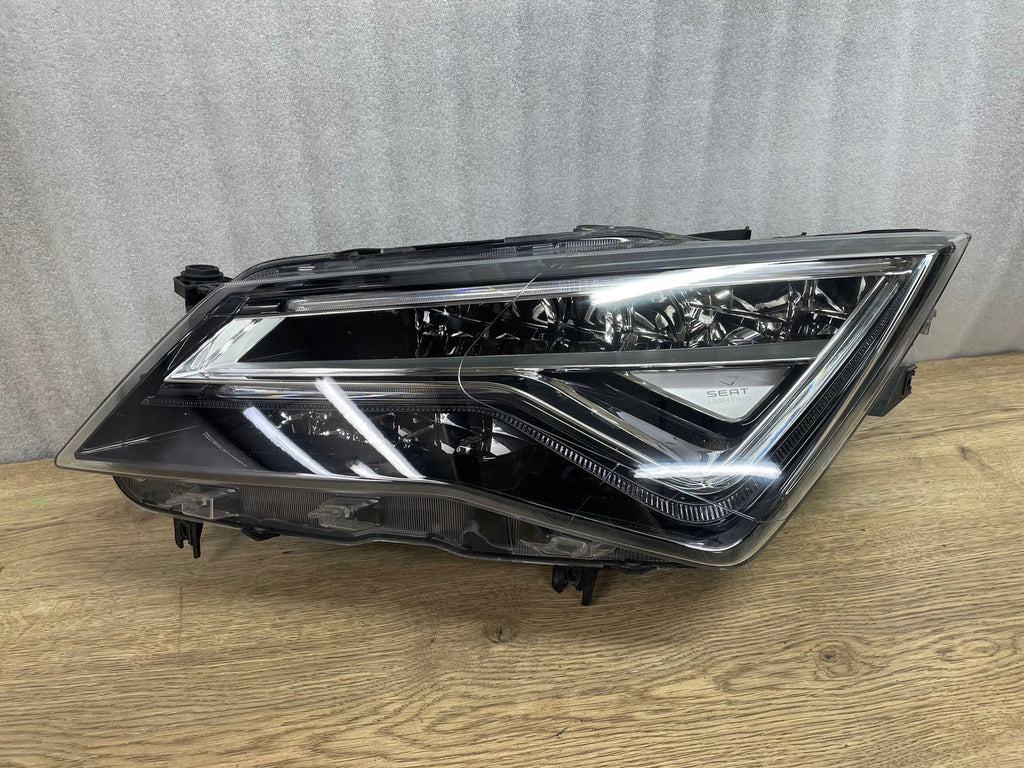 Frontscheinwerfer Seat Ateca 576941007F 90117433A Links Scheinwerfer Headlight