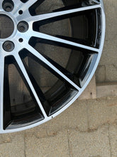 Laden Sie das Bild in den Galerie-Viewer, 1x Alufelge 21 Zoll 10.0" 5x112 54ET Glanz Graphit A1674013400 Mercedes-Benz Gle FEL8832265065ao