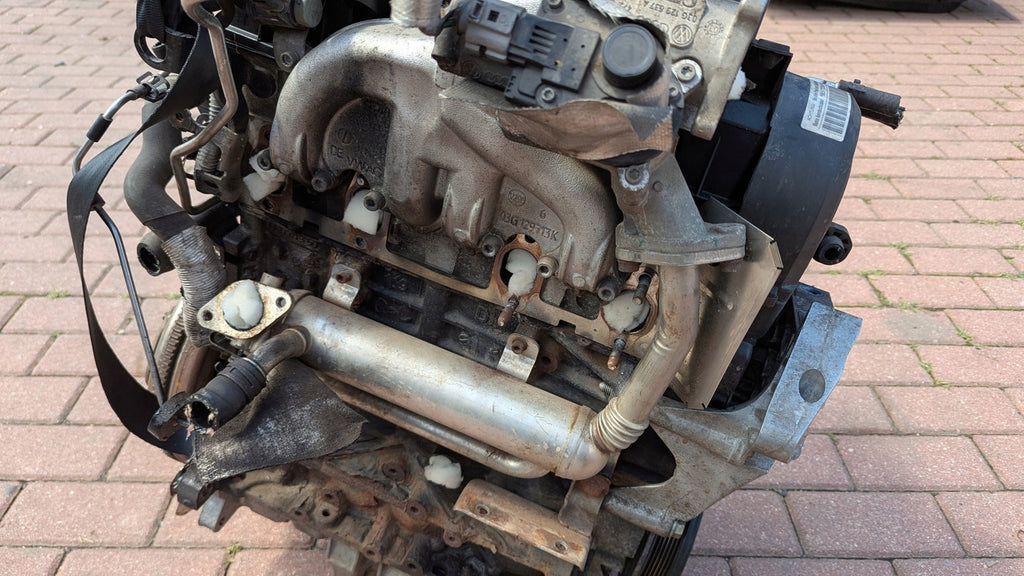 Motor Seat VW Leon Golf V BLS 1.9 TDI 105PS 77kW Diesel Engine Unkomplett