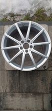 Load image into Gallery viewer, 1x Alufelge 19 Zoll 8.5" 5x112 42ET A1674010500 Mercedes-Benz Gle V167 Rim Wheel FEL6856409521tz