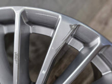Load image into Gallery viewer, 1x Alufelge 18 Zoll 8.0" 5x112 39ET Glanz Silber 4K0601025C Audi A6 Rim Wheel FEL5616432331ik