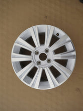 Load image into Gallery viewer, 1x Alufelge 16 Zoll 6.0&quot; 4x100 43ET Vw Rim Wheel