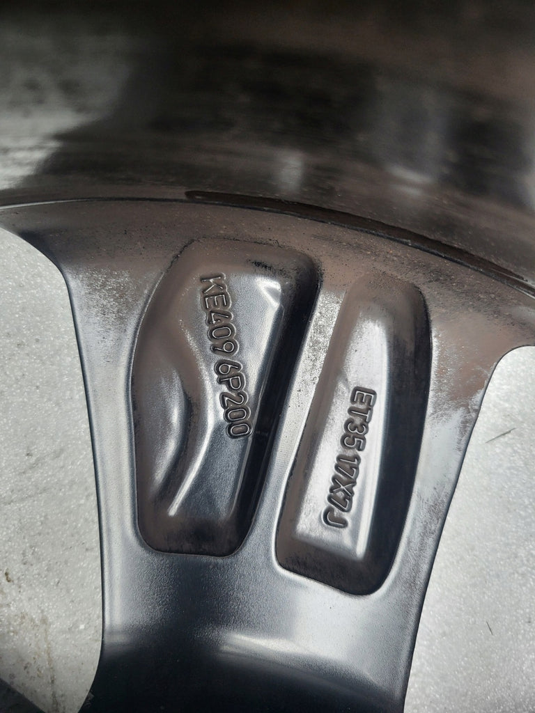 1x Alufelge 17 Zoll 7.0" 5x114.3 35ET KE4096P200 Nissan Juke Rim Wheel