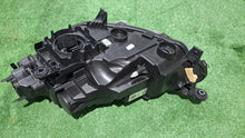 Laden Sie das Bild in den Galerie-Viewer, Frontscheinwerfer Seat Ibiza 6F1941008F Rechts Scheinwerfer Headlight