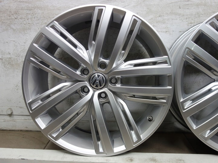 4x Alufelge 19 Zoll 7.0" 5x112 43ET 5NA601025N VW Passat Tiguan Sharan Rim Wheel FEL9652872634og