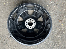 Laden Sie das Bild in den Galerie-Viewer, 1x Alufelge 18 Zoll 8.0" 5x112 43ET Glanz Schwarz A2134013700 Mercedes-Benz W213 FEL8508481613iw