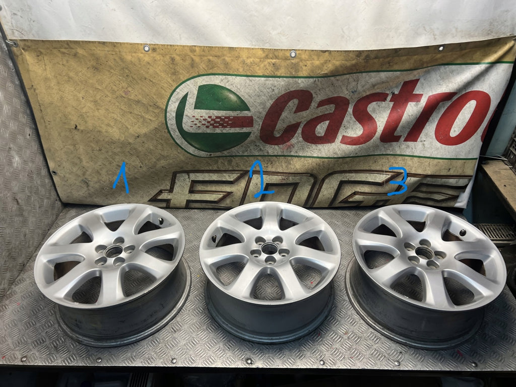 1x Alufelge 17 Zoll 7.0" 5x100 45ET 42611-05260 Toyota Avensis Rim Wheel FEL8297577975sp