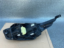 Laden Sie das Bild in den Galerie-Viewer, Frontscheinwerfer Kia Ceed 92102J7500 Full LED Rechts Scheinwerfer Headlight