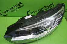 Laden Sie das Bild in den Galerie-Viewer, Frontscheinwerfer Renault Captur Scenic 260606727R Halogen Links Headlight