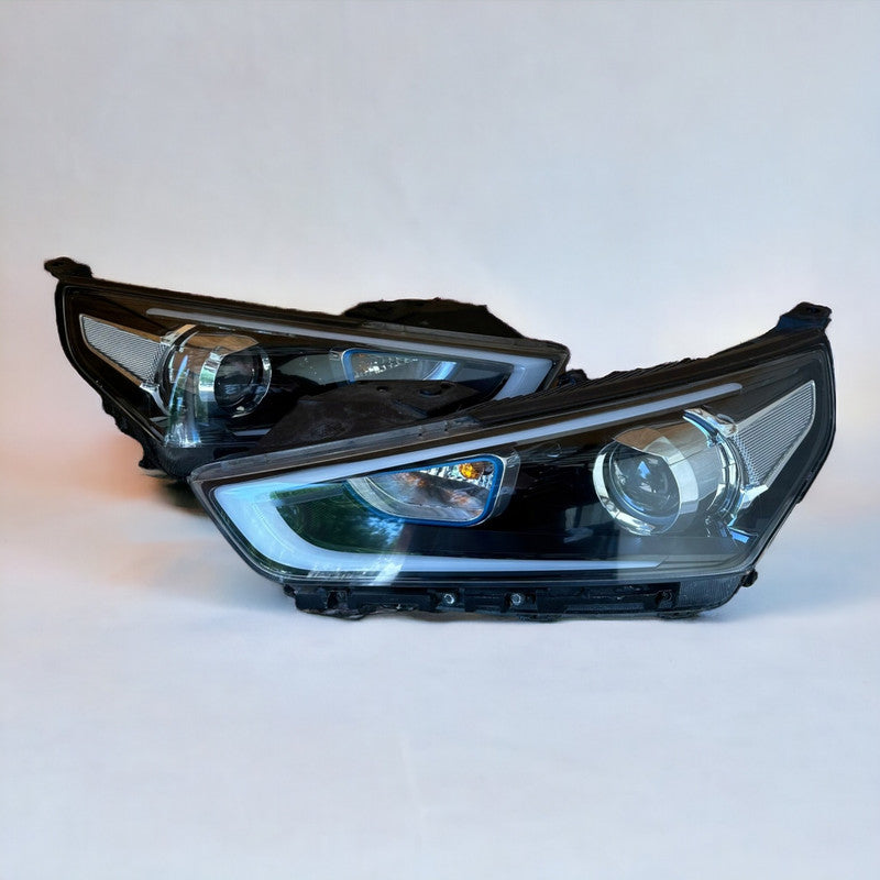 Frontscheinwerfer Hyundai Ioniq J06L 0000074 Xenon Ein Satz Headlight