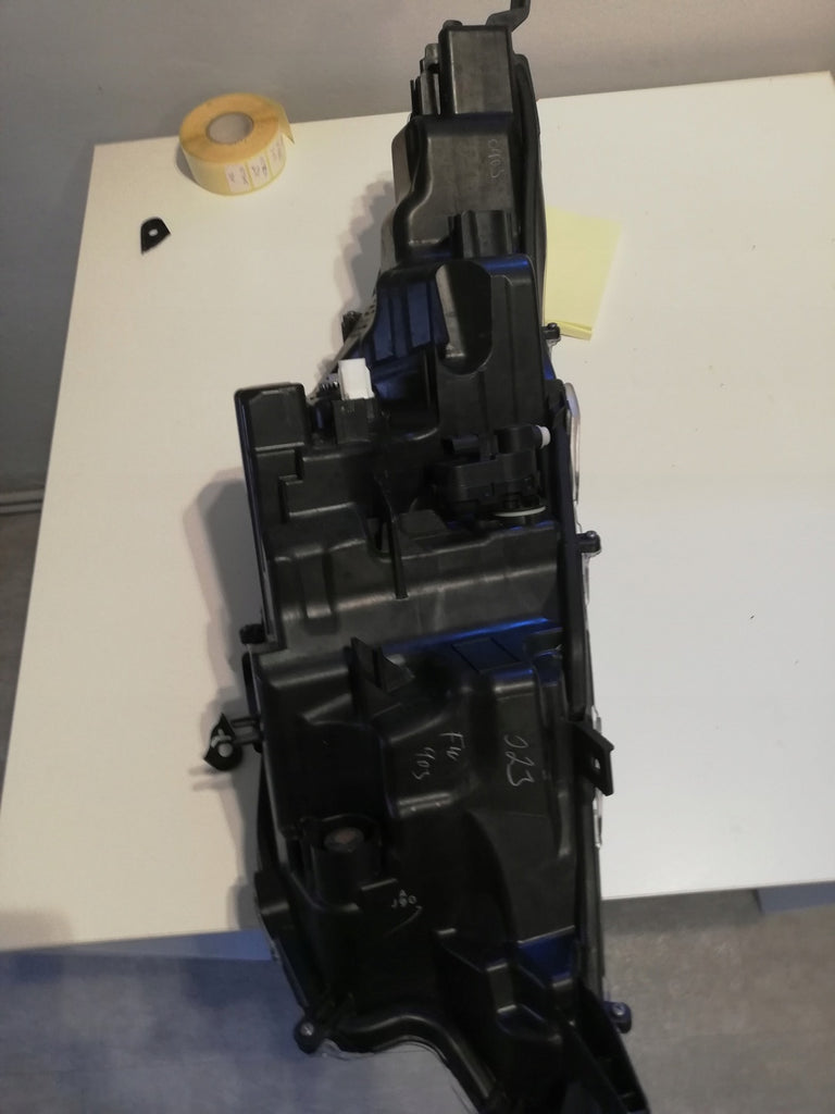 Frontscheinwerfer Toyota Yaris 81150-K008 LED Links Scheinwerfer Headlight SCH2093493677gt