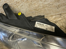 Laden Sie das Bild in den Galerie-Viewer, Frontscheinwerfer Ford C Max C-Max 7M51-13W029AA 7M51-13W030AA Ein Satz SCH2660531541sy