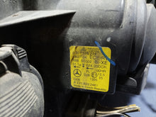 Laden Sie das Bild in den Galerie-Viewer, Frontscheinwerfer Mercedes-Benz W220 A2208202461 Rechts Scheinwerfer Headlight SCH3036496756km