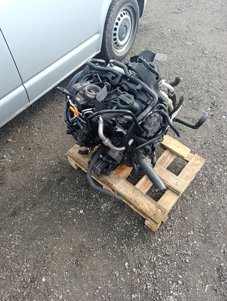 Motor VW T5 CAAC CCHA 2.0 TDI 140PS 103kW 134TKm Diesel Engine Komplett