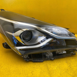 Frontscheinwerfer Toyota Yaris Rechts Scheinwerfer Headlight SCH1705119233lk