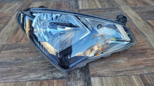 Load image into Gallery viewer, Frontscheinwerfer Seat Mii 1SL941016F 1EJ010671-02 LED Rechts Headlight