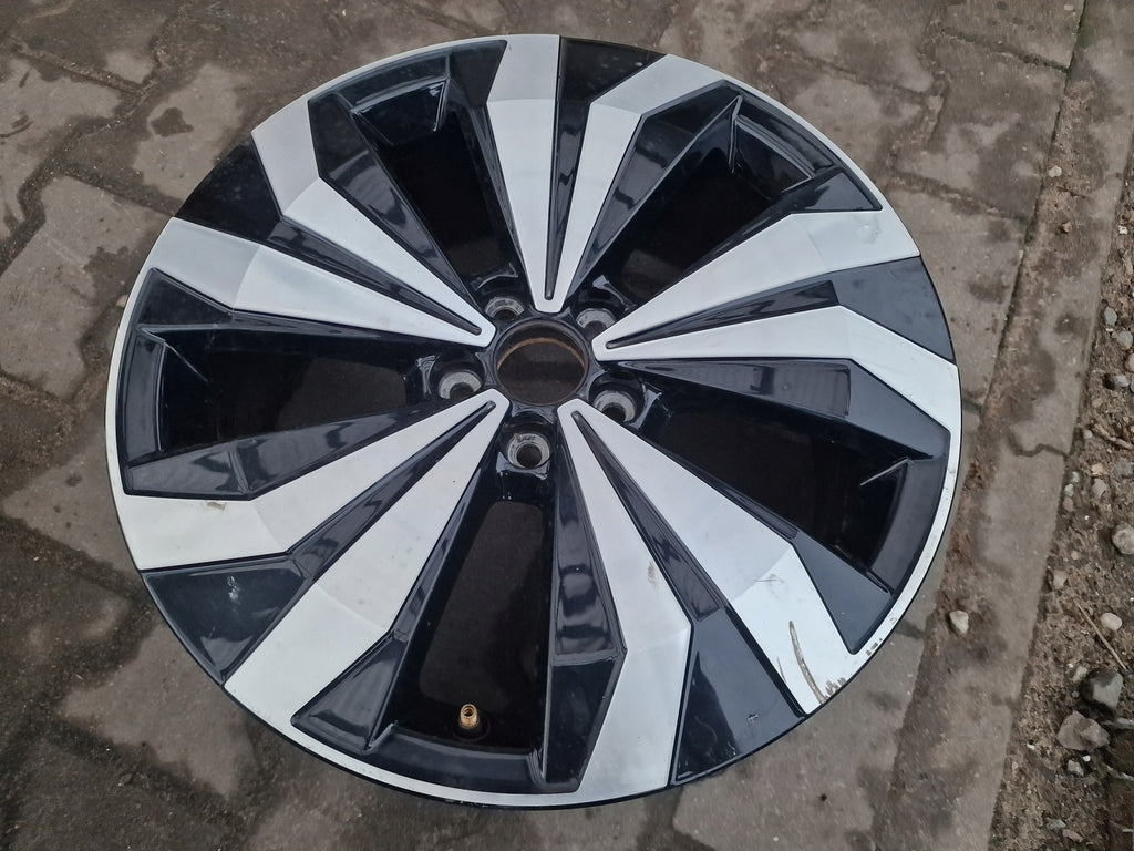 1x Alufelge 17 Zoll 6.5" 5x100 39ET Glanz Silber 2GM601025E Mg T Cross T-Cross