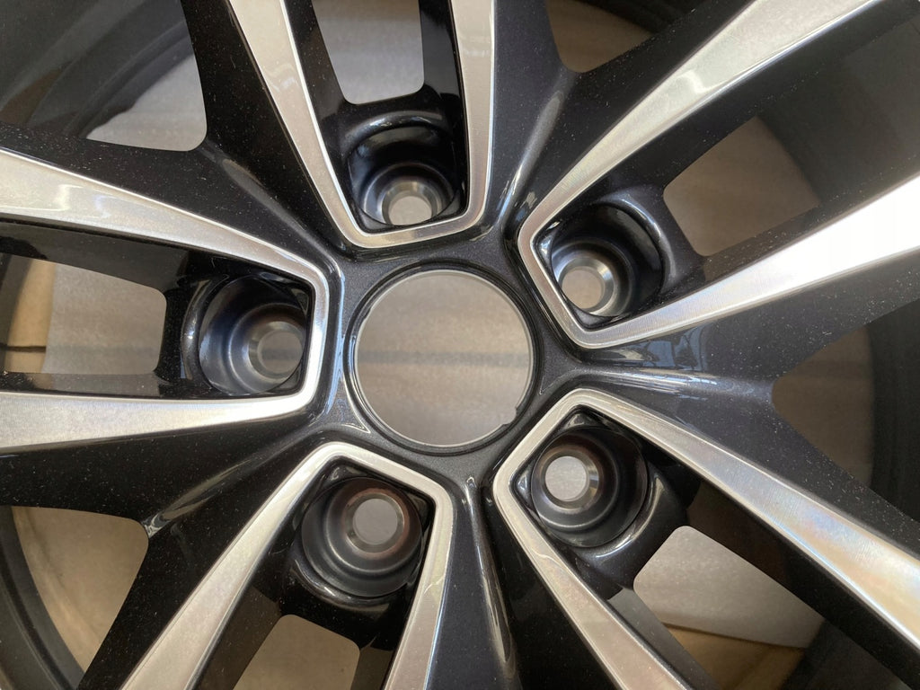 1x Alufelge 18 Zoll 7.0" 5x114.3 35ET 403007371R Renault Koleos Arkana Rim Wheel FEL7567291249nr