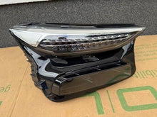 Laden Sie das Bild in den Galerie-Viewer, Frontscheinwerfer Audi E-Tron LED Rechts Scheinwerfer Headlight