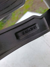 Load image into Gallery viewer, 1x Alufelge 20 Zoll 11.0" 5x120 37ET Glanz Graphit 7846791 BMW X5 F15 X6 F16 Mg FEL9978690375di