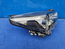 Laden Sie das Bild in den Galerie-Viewer, Frontscheinwerfer Mazda 2 D09K-51030 LED Rechts Scheinwerfer Headlight SCH4954604425pu