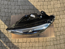 Laden Sie das Bild in den Galerie-Viewer, Frontscheinwerfer Mercedes-Benz Glc A2549062302 Links Scheinwerfer Headlight SCH7730354912yg