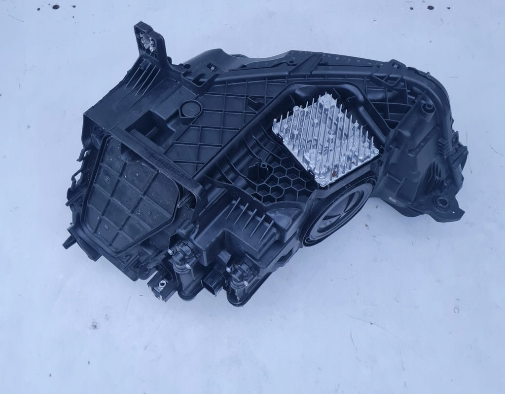 Frontscheinwerfer Audi Q3 83A941012 LED Rechts Scheinwerfer Headlight SCH4458889294sa