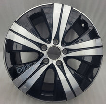Load image into Gallery viewer, 1x Alufelge 17 Zoll 8.0" 5x112 49 5ET A2064014200 Mercedes-Benz W206 Rim Wheel FEL8903462038um