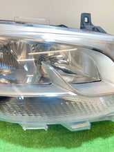 Laden Sie das Bild in den Galerie-Viewer, Frontscheinwerfer Mercedes-Benz Sprinter A9109060100 Rechts Headlight SCH1697979797hu