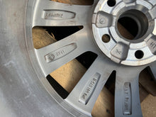 Laden Sie das Bild in den Galerie-Viewer, 1x Alufelge 17 Zoll 5x112 3P0601205B Skoda Superb I Rim Wheel FEL8433892046lo