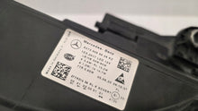 Laden Sie das Bild in den Galerie-Viewer, Frontscheinwerfer Mercedes-Benz W213 A2139069608 LED Rechts Headlight SCH2147023182ie