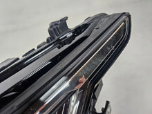 Load image into Gallery viewer, Frontscheinwerfer VW Golf VIII 5H1941005 LED Ein Stück (Rechts oder Links) SCH5166211007mw