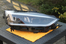 Laden Sie das Bild in den Galerie-Viewer, Frontscheinwerfer Audi A5 8W6941034D Rechts Scheinwerfer Headlight SCH3286927606wy