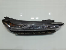 Laden Sie das Bild in den Galerie-Viewer, Frontscheinwerfer Hyundai Kona 92208J9000 LED Rechts Scheinwerfer Headlight SCH6468441244cl