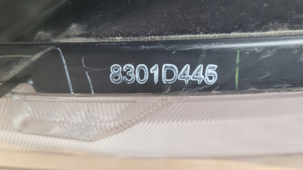 Frontscheinwerfer Mitsubishi Space Star 8301D455 LED Links Headlight SCH3057295811su