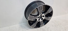Laden Sie das Bild in den Galerie-Viewer, 1x Alufelge 18 Zoll 7.5" 5x108 50 5ET Glanz Schwarz 31471552 Volvo Rim Wheel FEL3514775610qx