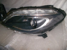 Load image into Gallery viewer, Frontscheinwerfer Mercedes-Benz W246 A2468200761 Ein Stück (Rechts oder Links) SCH9825658755hy
